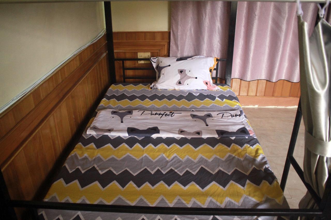Adam Eva Homestay Dong Hoi Exteriör bild