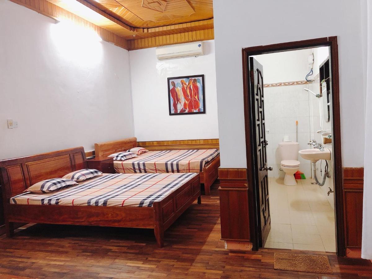 Adam Eva Homestay Dong Hoi Exteriör bild